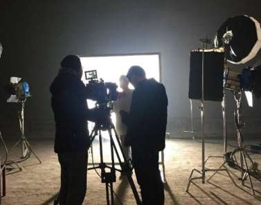 ��I(y��)����Ƭ���ƏV��λ