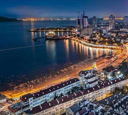 ��I(y��)����Ƭ����I(y��)��l(f��)չ�v�̵�Ҋ�C